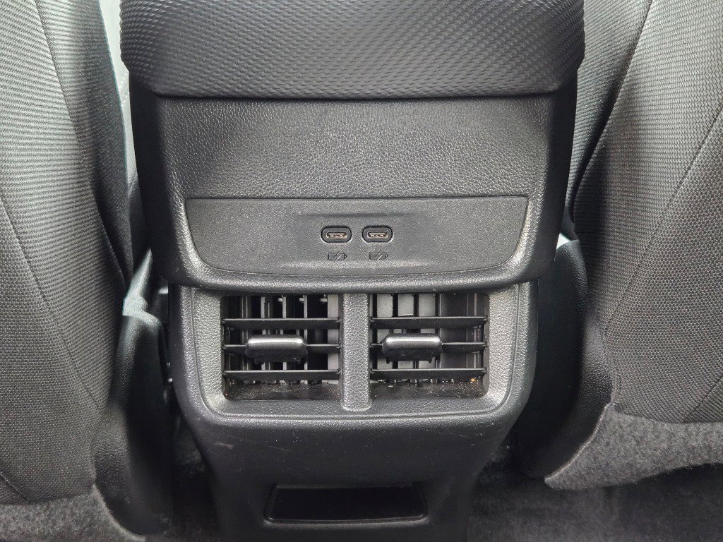 2025 Chevrolet Equinox LT - Photo 17