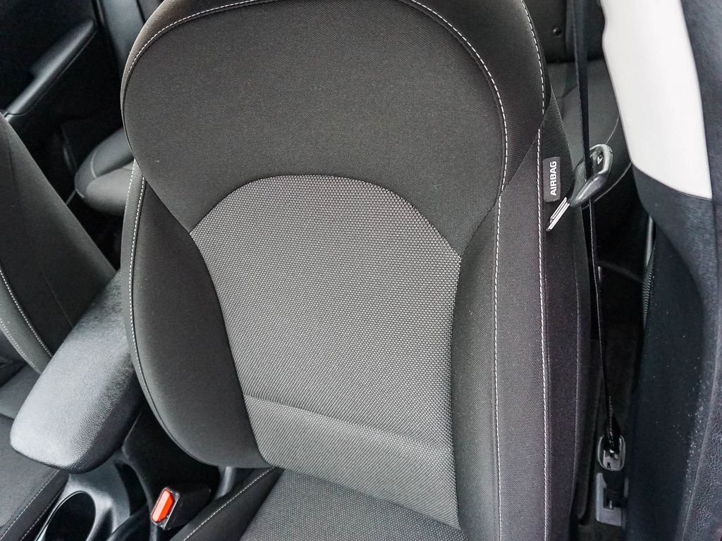 Used 2024 Black Kia LXS image 21