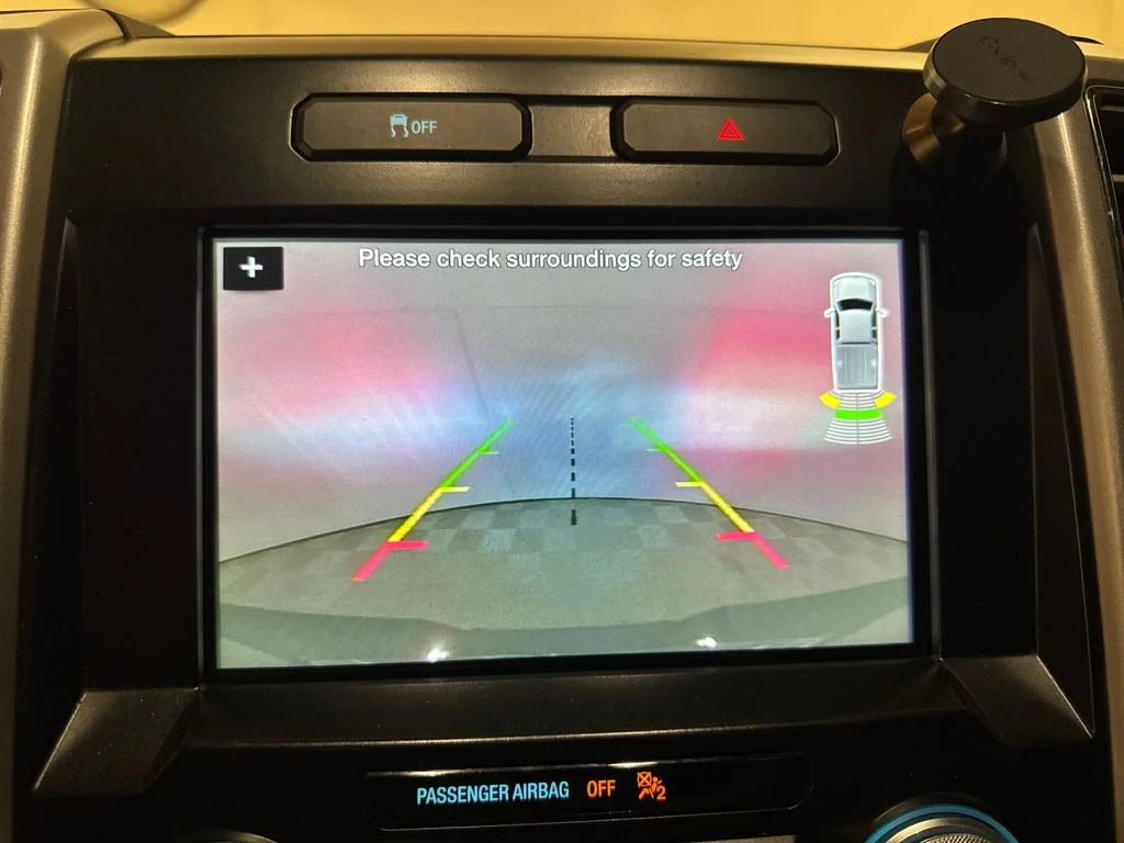 Used 2016 Black Ford Lariat image 27