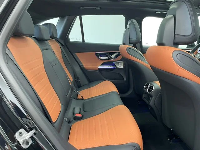 New 2027 Black Mercedes-Benz GLC 300 image 20