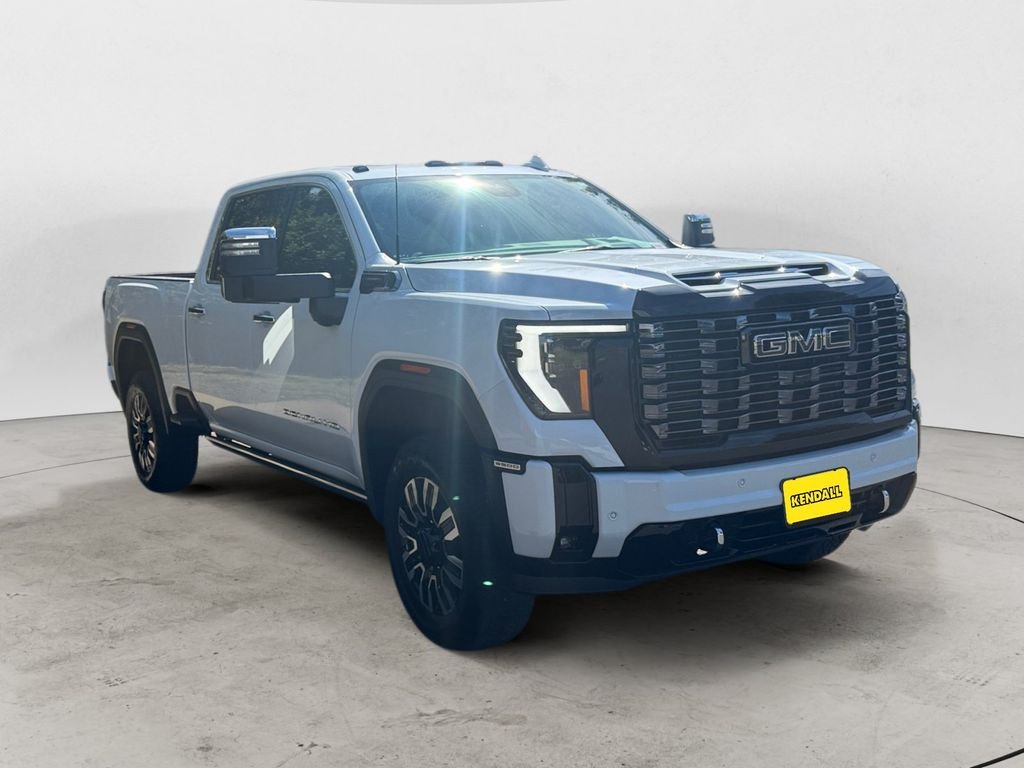 Used 2026 White GMC Denali Ultimate image 3