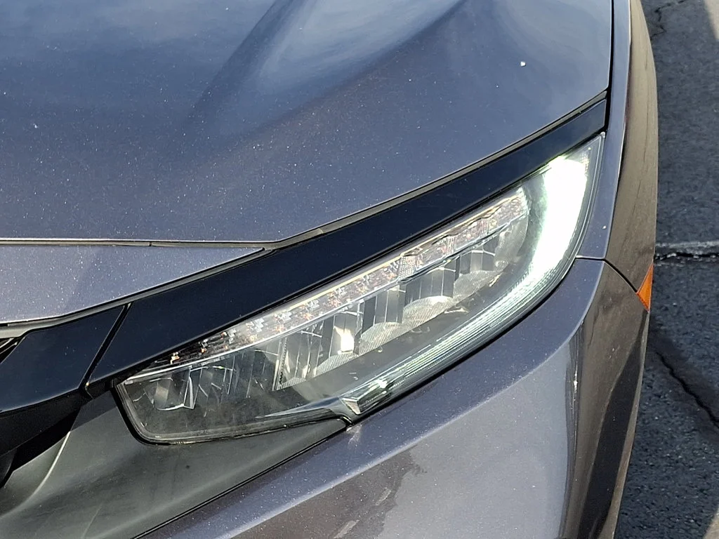 2021 Honda Civic Touring - Photo 9