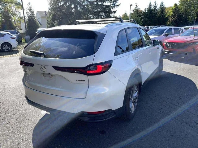 Used 2024 White Mazda 3.3 Turbo Select image 14
