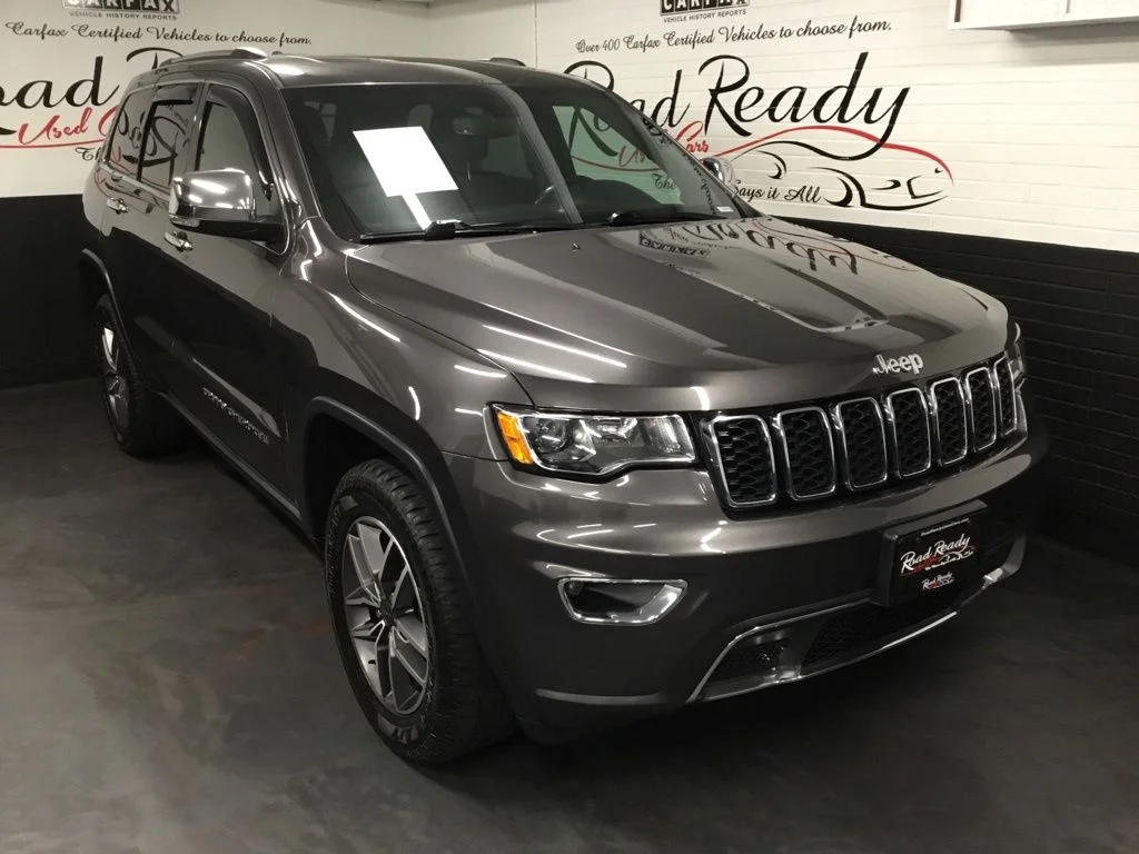 Used 2020 Gray Jeep Limited image 2
