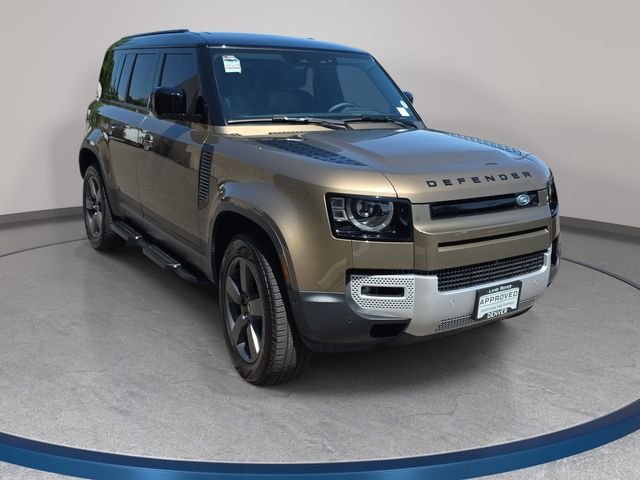 Certified Used 2025 Gondwana Stone Metallic Land Rover S image 4