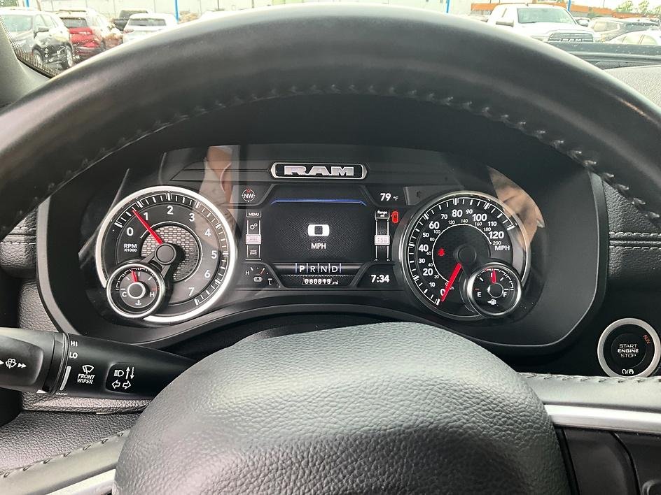 Used 2022 White Ram Laramie image 17