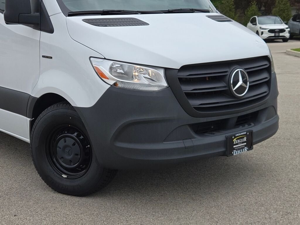 Used 2024 Mercedes-Benz eSprinter Cargo Van Base with VIN W1Y4UCHY2RT185645 for sale in Lincolnwood, IL