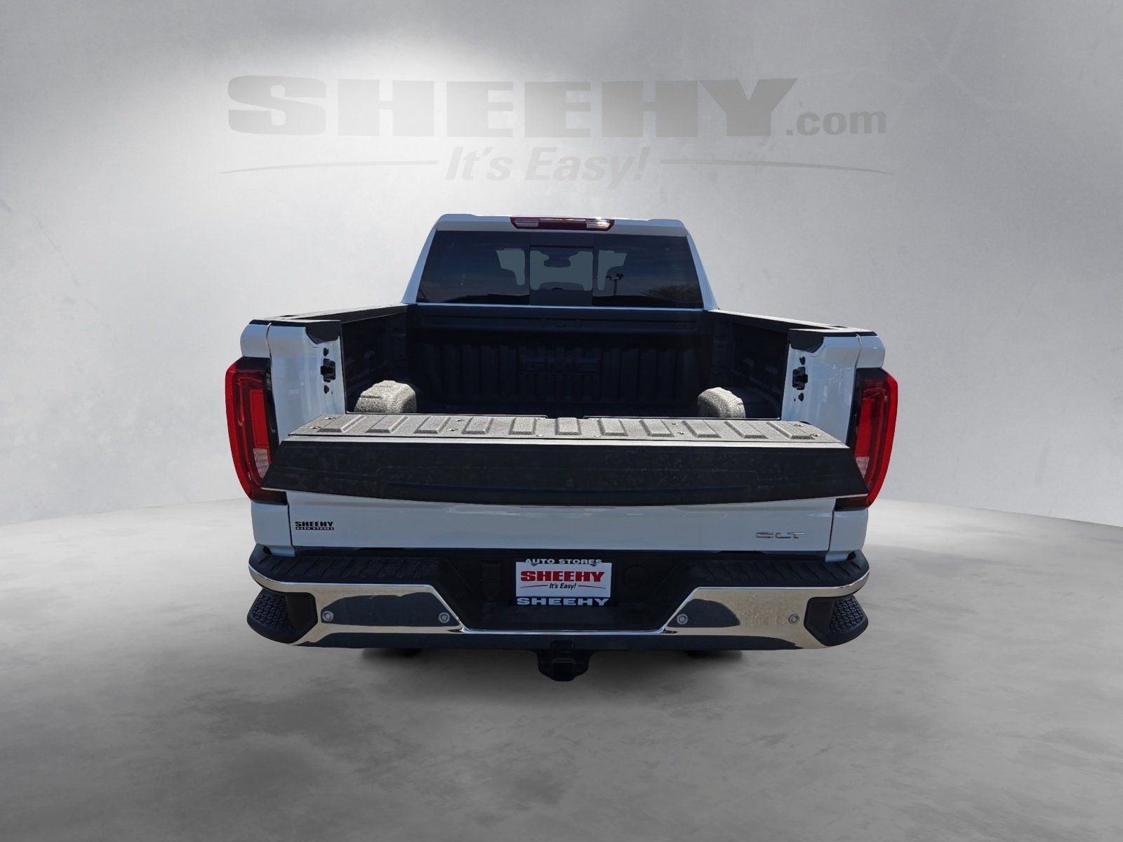 2026 GMC Sierra 1500 SLT - Photo 11