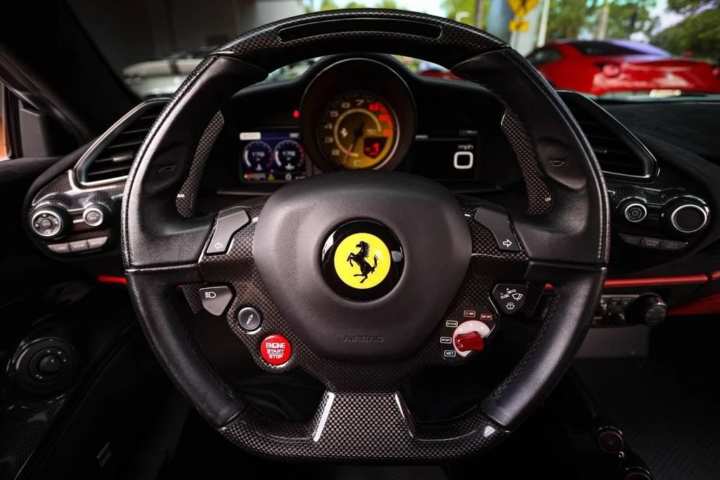 Certified Used 2019 Bianco Italia Ferrari Base image 33