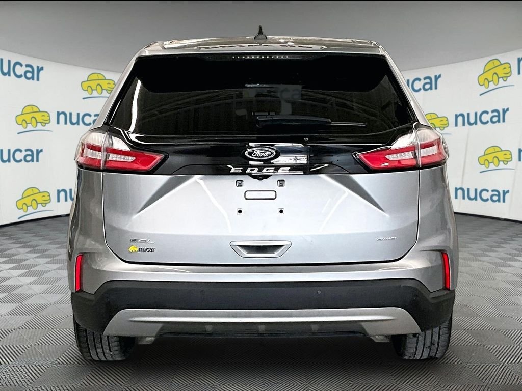 Used 2023 Silver Metallic Ford SEL image 5