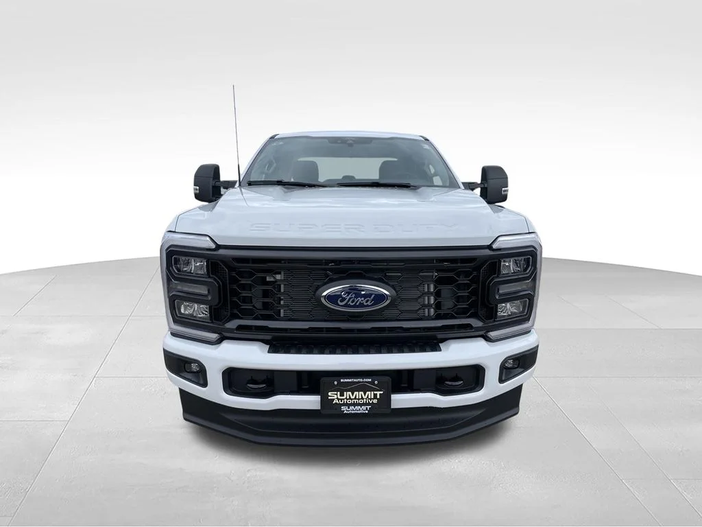 New 2026 Oxford White Ford F-350® XL image 26