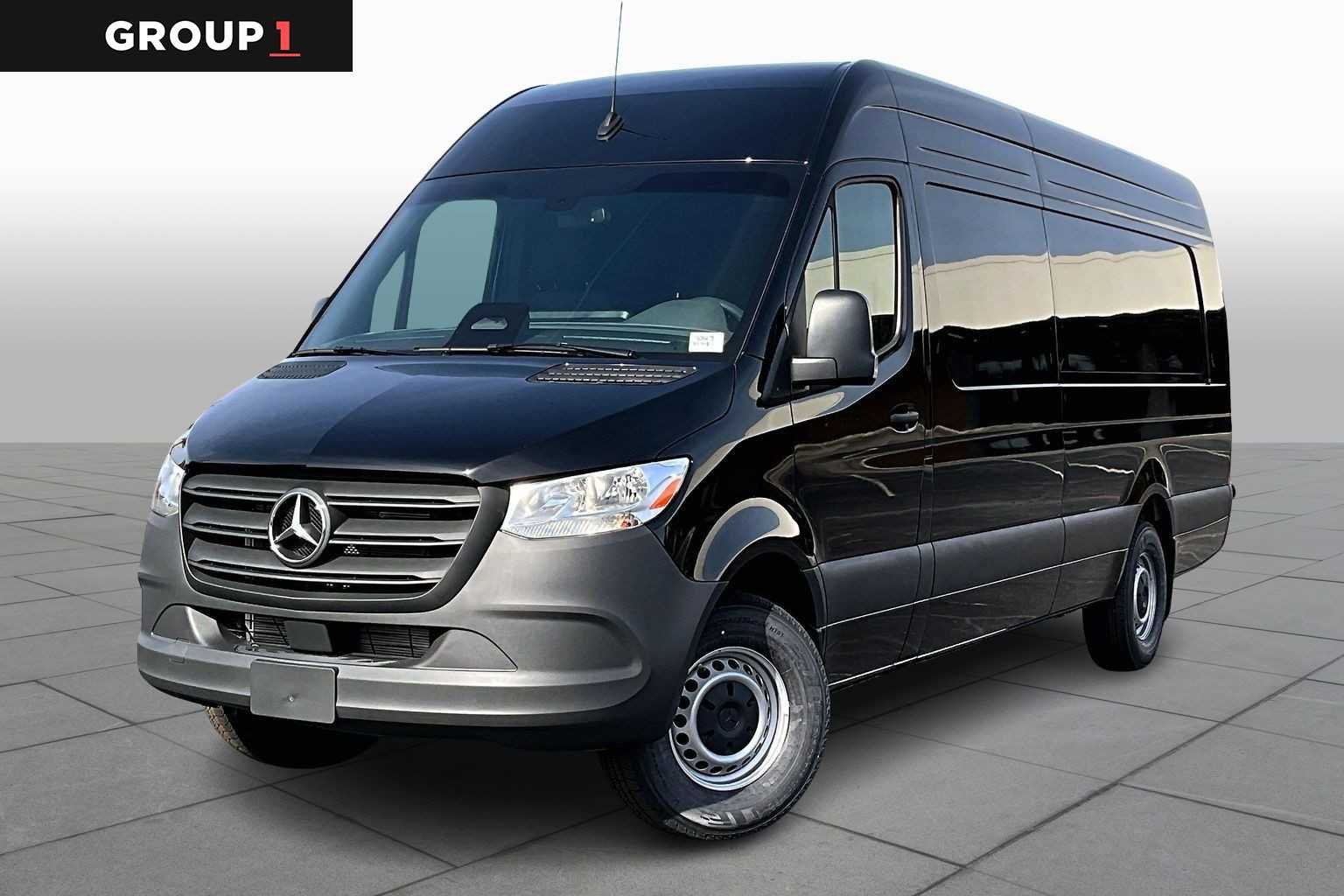 2026 Mercedes-Benz Sprinter 2500 170 Ext WB High Roof's photo