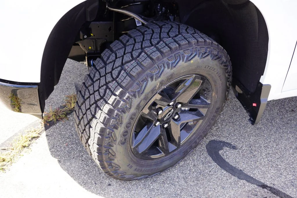 2026 Chevrolet Silverado 1500 LT Trail Boss - Photo 9