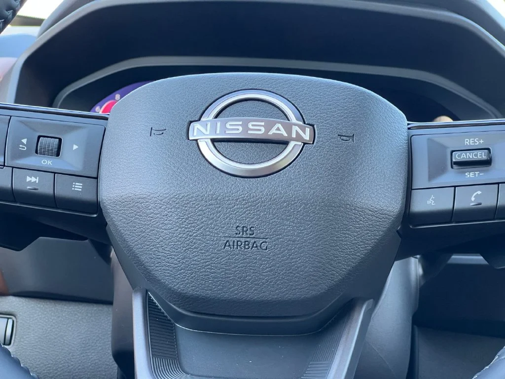New 2026 White Nissan Platinum image 6
