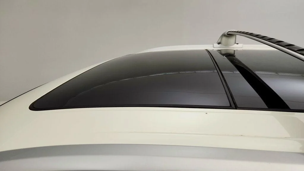 Used 2024 Majestic White INFINITI SENSORY AWD w/ Vision Package & Head-Up Display image 10