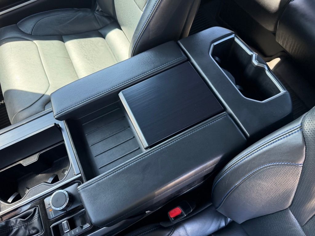 Used 2022 Silver Toyota Platinum image 27