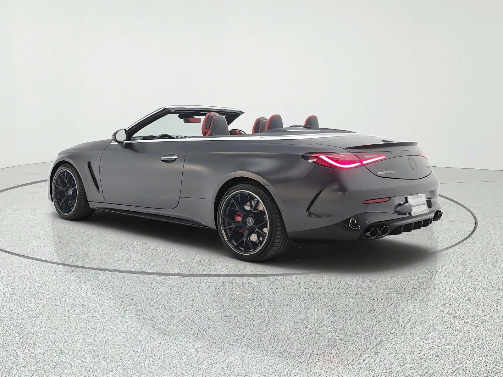 Certified Used 2026 MANUFAKTUR Graphite Grey Magno Mercedes-Benz AMG® CLE 53 4MATIC+ Cabriolet image 7