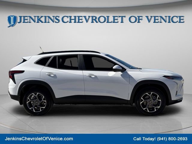 2026 Chevrolet Trax LT - Photo 3