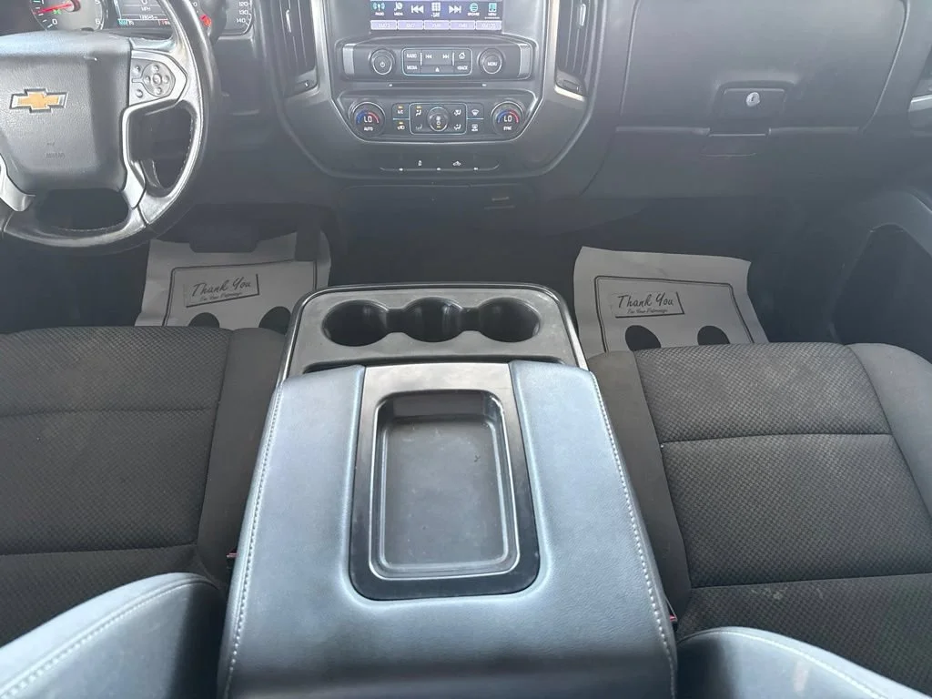 Used 2018 BLACK Chevrolet LT image 21