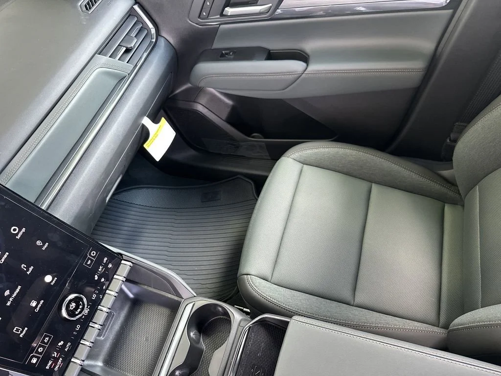2026 GMC Terrain AT4 - Photo 25