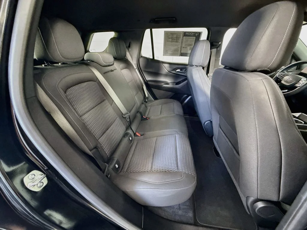 Used 2025 Mosaic Black Metallic Chevrolet AWD LT image 6