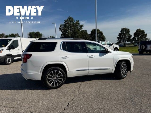 Used 2022 White Frost Tricoat GMC Denali image 14