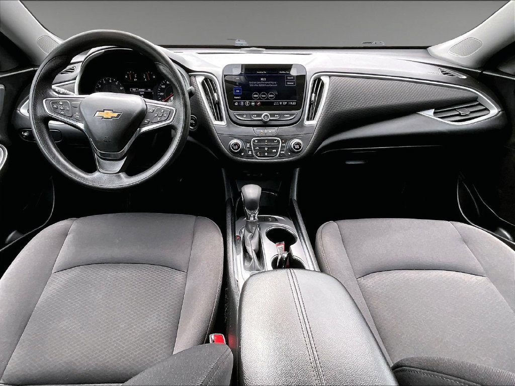 Used 2024 White Chevrolet LT image 21