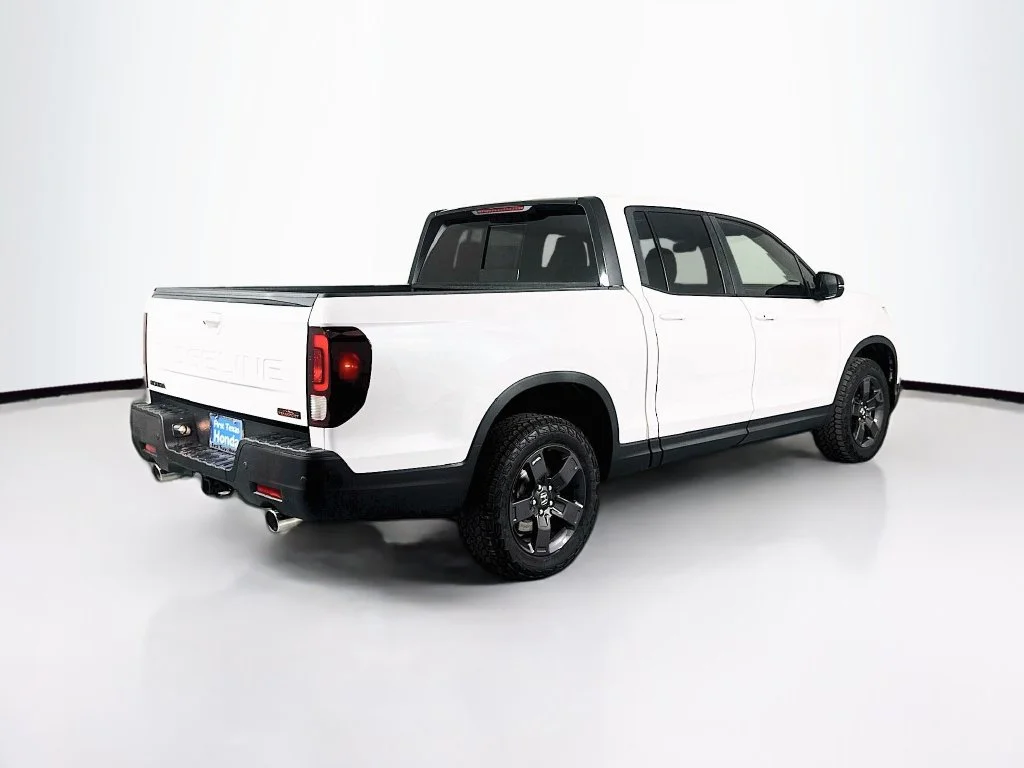 New 2026 Platinum White Pearl Honda TrailSport image 7