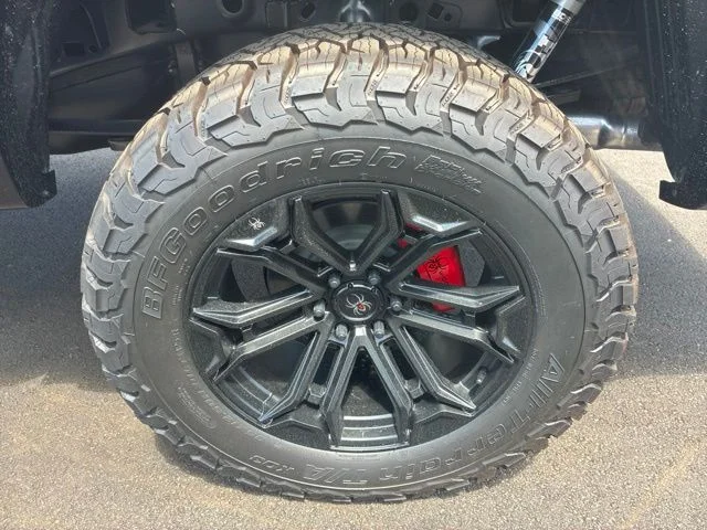 New 2026 Agate Black Metallic Ford XLT image 14