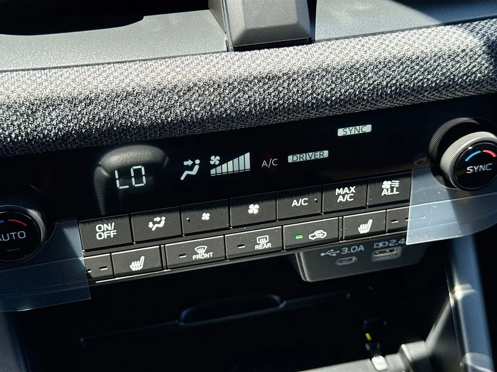 New 2026 DEEP EMERALD GREEN PEARL Subaru Premium image 19