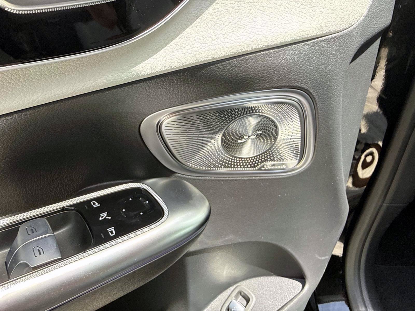 New 2026 Gray Metallic Mercedes-Benz 300 4MATIC® SUV image 21