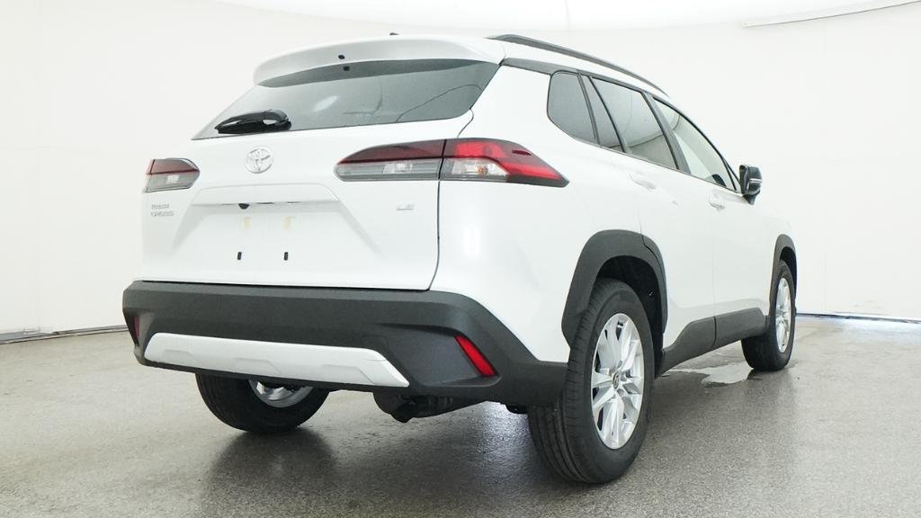 New 2026 Wind Chill Pearl Toyota LE image 6