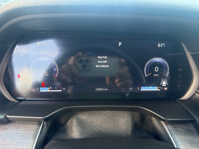 Used 2023 White/off-white Jeep Limited image 13
