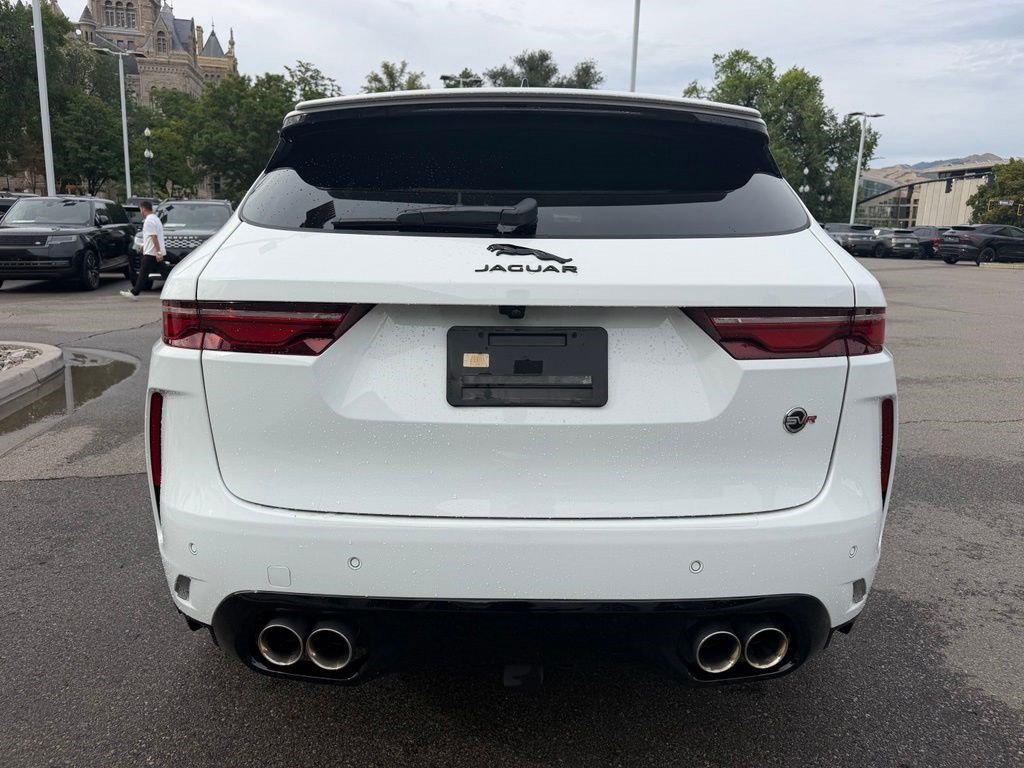 Used 2024 White Jaguar SVR image 7