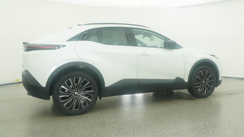 New 2026 Wind Chill Pearl Toyota XSE image 15