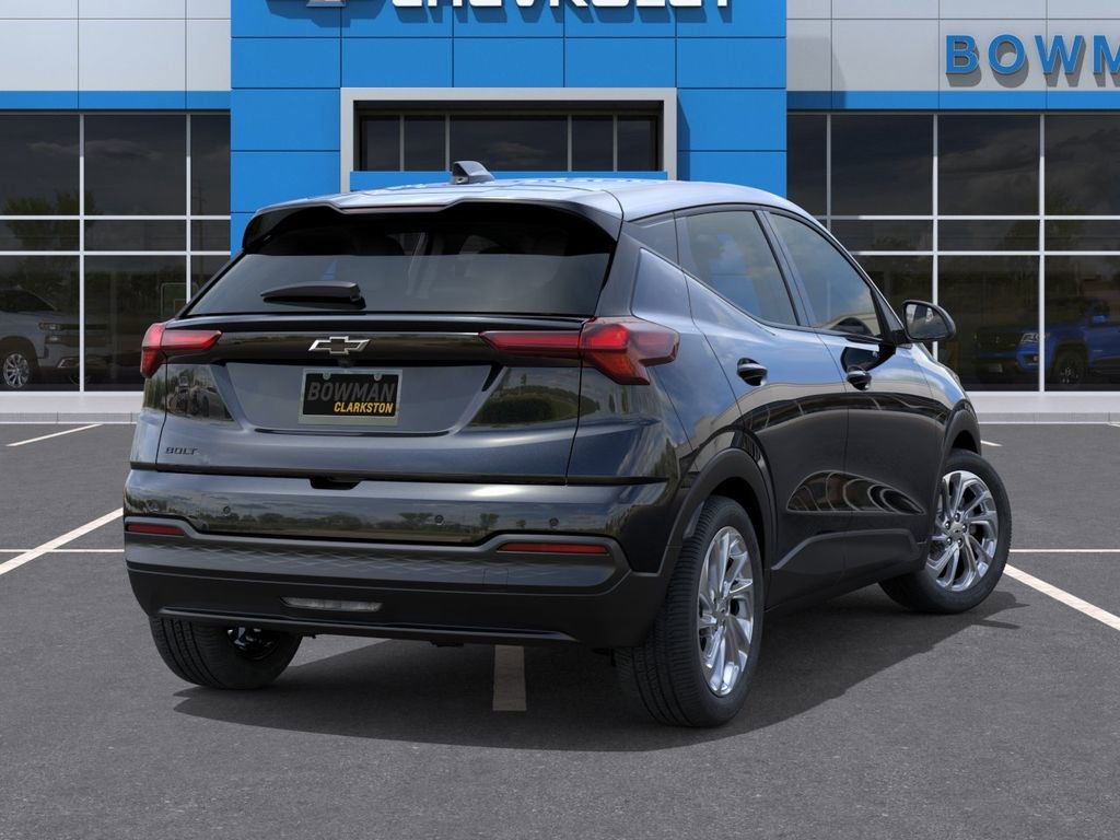 2027 Chevrolet Bolt LT - Photo 5