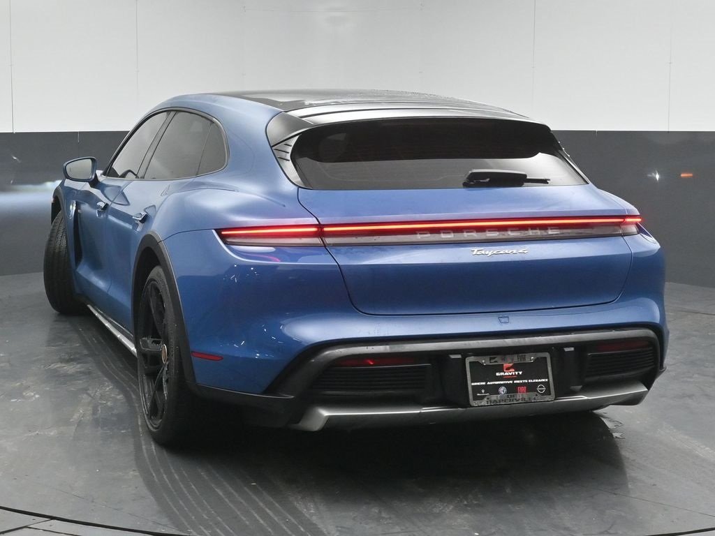 2024 PORSCHE TAYCAN - Image 5