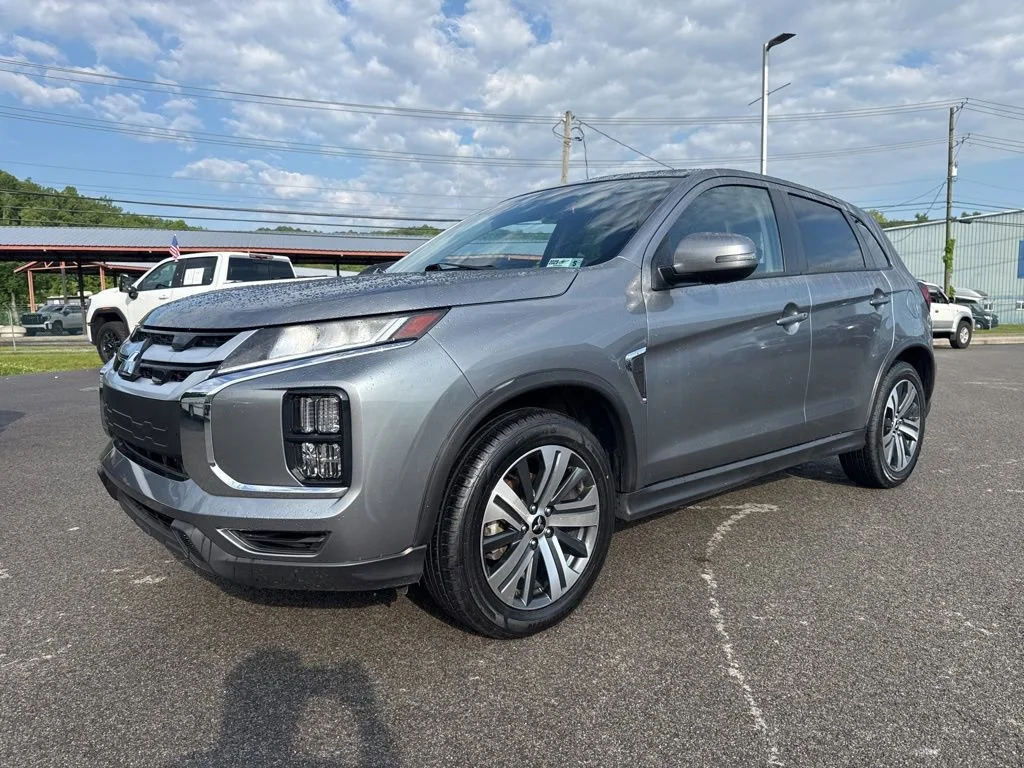 2024 Mitsubishi Outlander Sport 2.0 S AWC CVT's photo