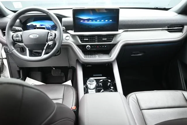 Certified Used 2025 Space White Metallic Ford Platinum image 23