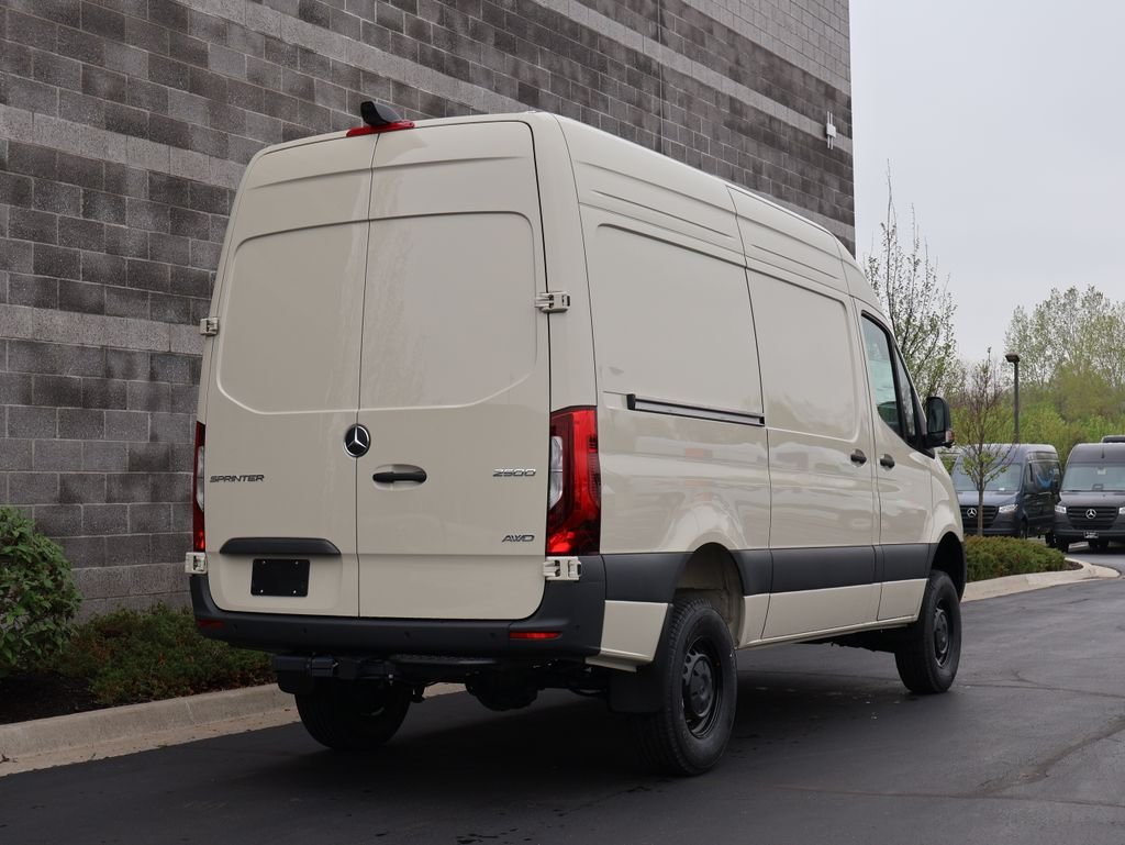 New 2026 Pebble Gray Mercedes-Benz Cargo 144 WB image 5