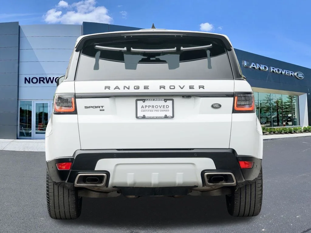 Used 2022 White Land Rover HSE Silver Edition image 5