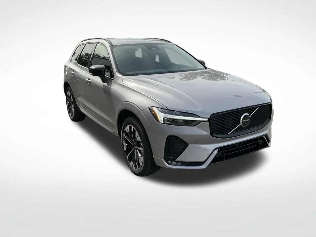 2026 Volvo XC60 Plus - Photo 7