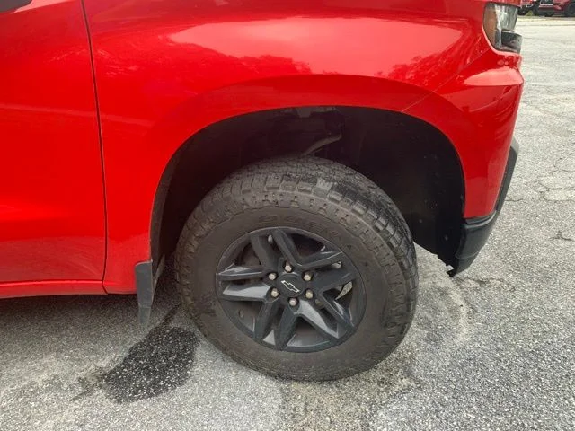 Used 2021 Red Chevrolet LT Trail Boss image 10