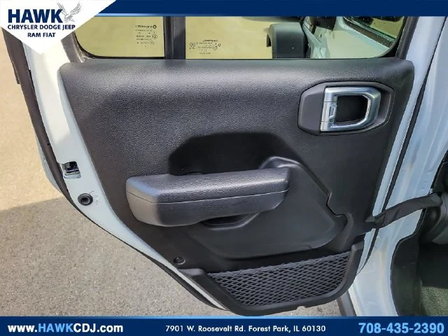 Used 2023 White Jeep Rubicon 4xe image 24