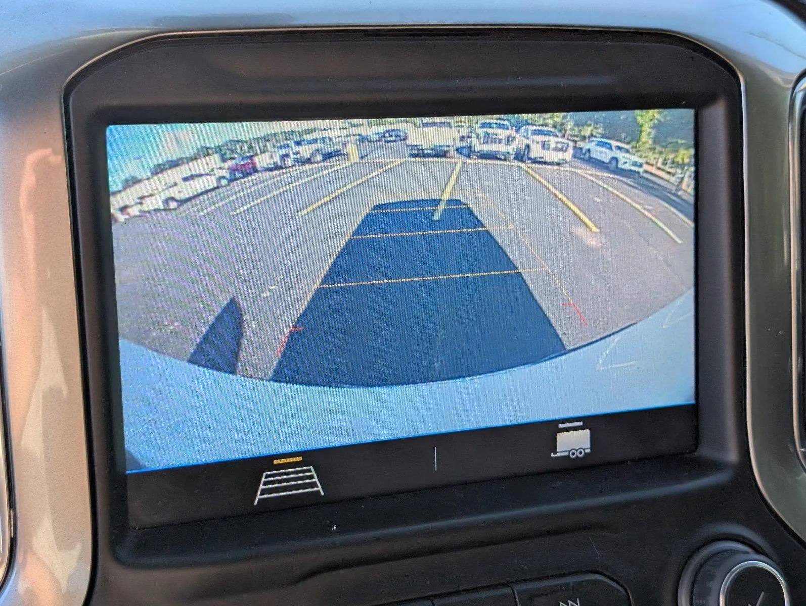 Used 2021 Summit White Chevrolet RST image 23