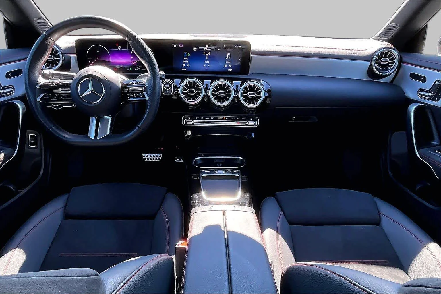 Used 2026 Cirrus Silver Metallic Mercedes-Benz CLA 250 image 15