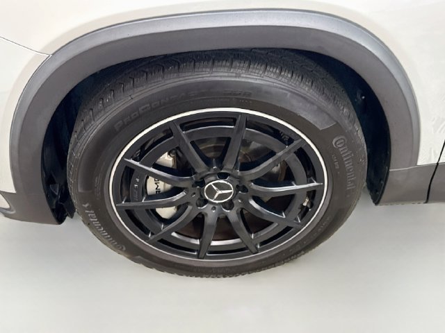 Used 2024 Iridium Silver Metallic Mercedes-Benz GLB 35 AMG® image 32
