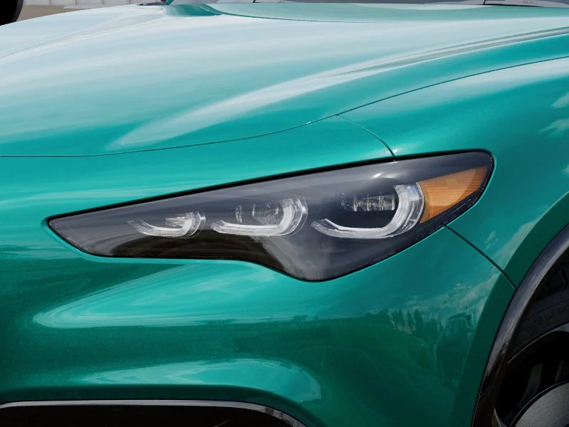 New 2026 Verde (Green) Fangio Metallic Exterior Paint Alfa Romeo Base image 6
