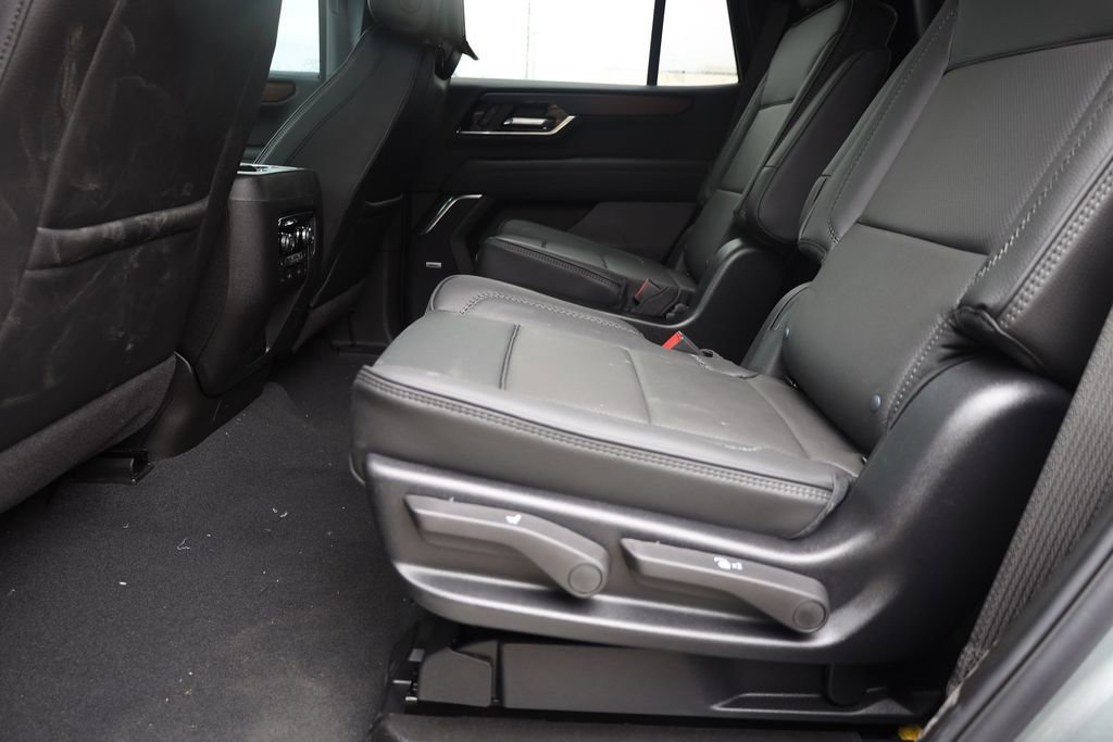 Used 2026 Sterling Metallic GMC Denali image 17