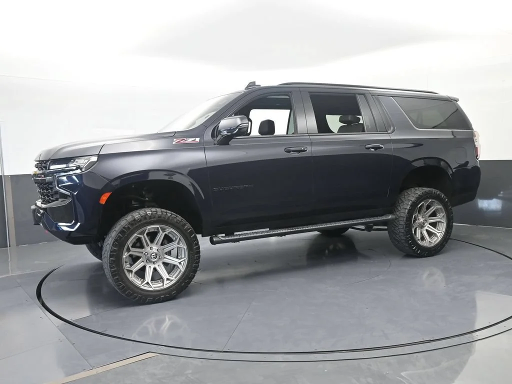 Used 2022 MIDNIGHT BLUE METALLIC Chevrolet Z71 image 2